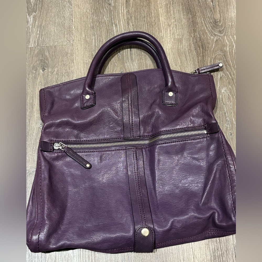 Banana Republic Purple Leather Women's Handbag Purse Bag